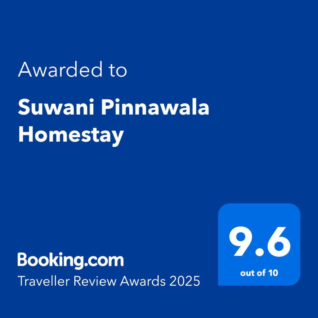 Suwani Pinnawala Homestay エクステリア 写真